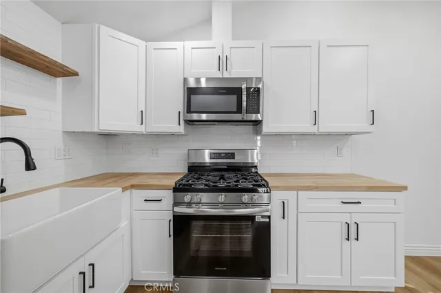 $2,400 | 12511 Landale Street, Studio City, CA 91604