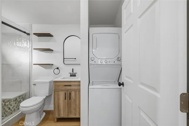 $2,400 | 12511 Landale Street, Studio City, CA 91604