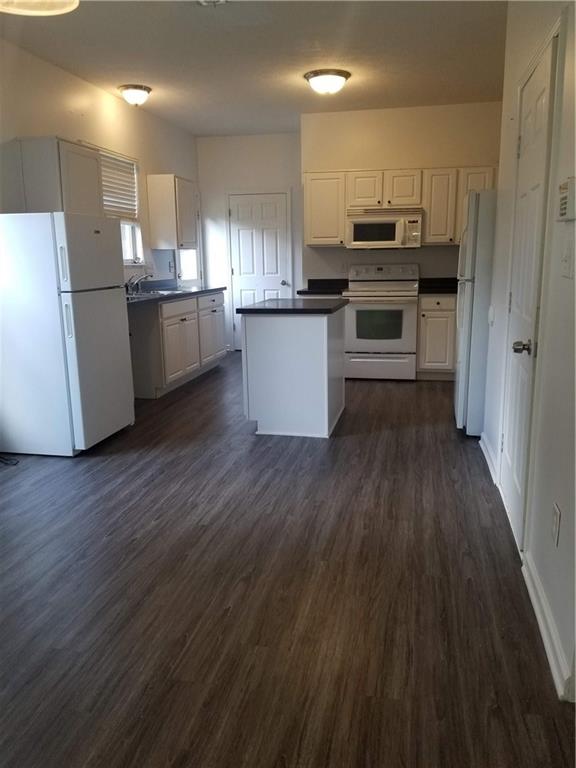 266 Bixler Road Indianapolis, IN 46227 - Photo 2 of 19 Gallery Image 2