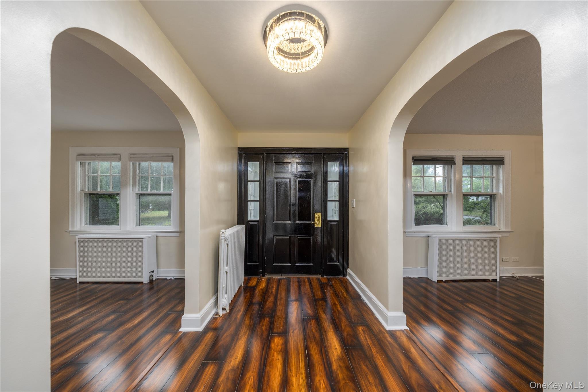 154 Bell Road Scarsdale, NY 10583 - Photo 3 of 30