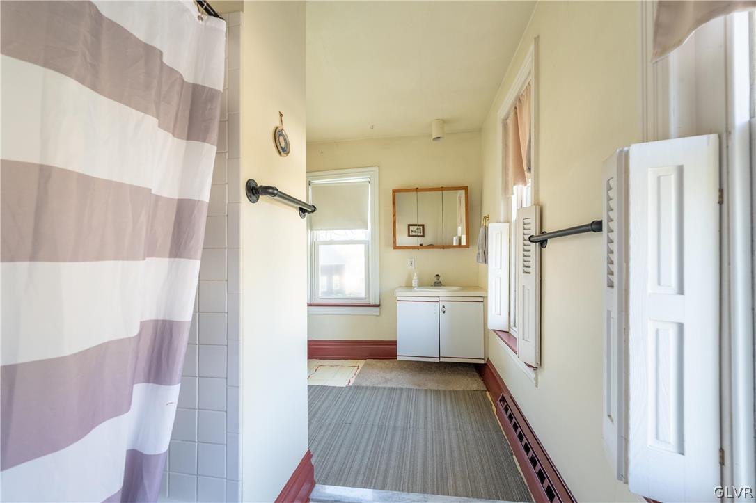 8038 Spring Creek Road Alburtis, PA 18011 - Photo 22 of 36 Gallery Image 22