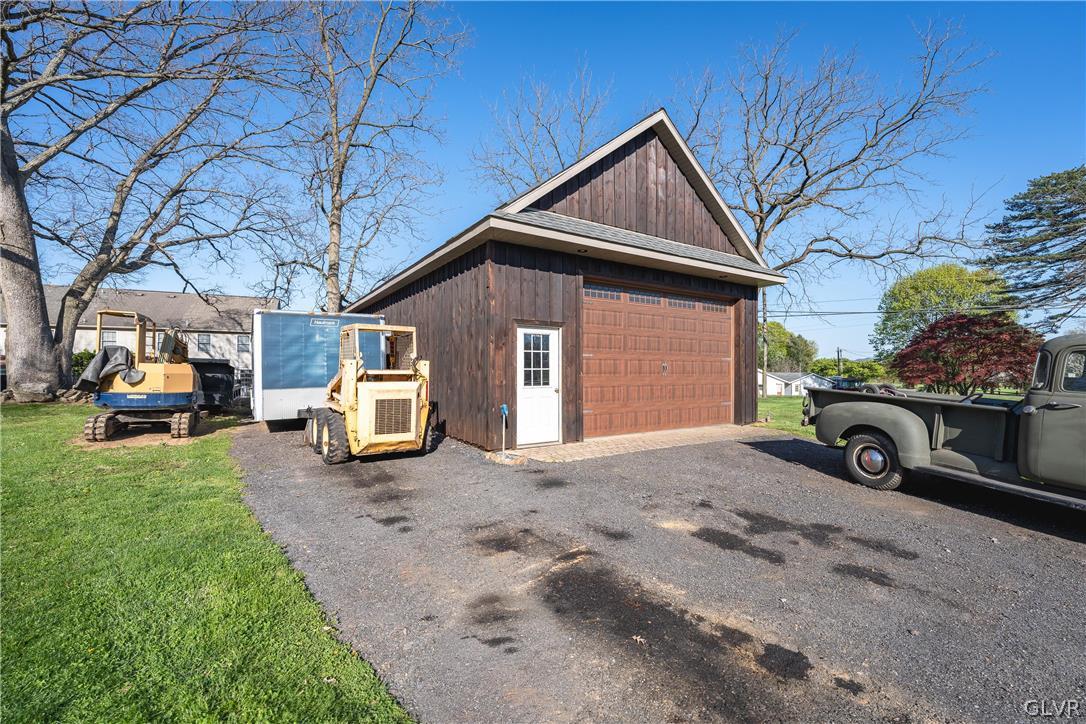 8038 Spring Creek Road Alburtis, PA 18011 - Photo 31 of 36 Gallery Image 31
