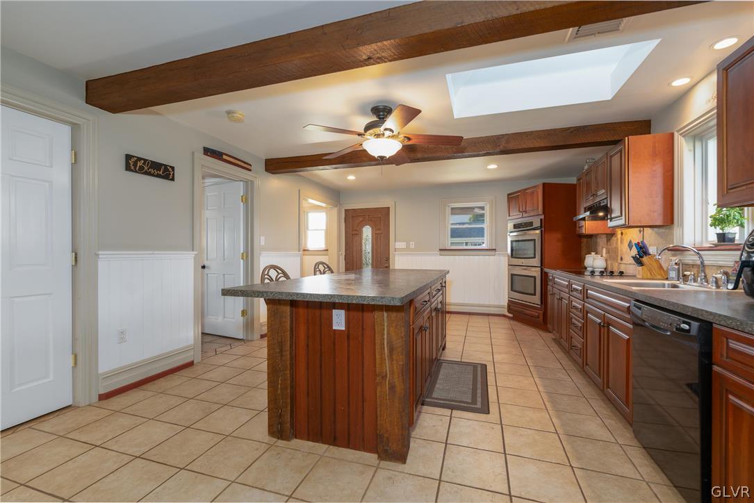 8038 Spring Creek Road Alburtis, PA 18011 - Photo 6 of 36 Gallery Image 6