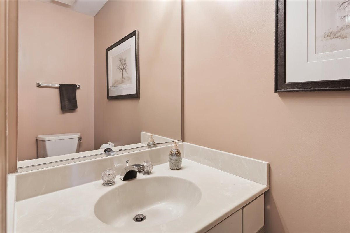 1755 Wiesbrook Road South Wheaton, IL 60189 - Photo 15 of 28