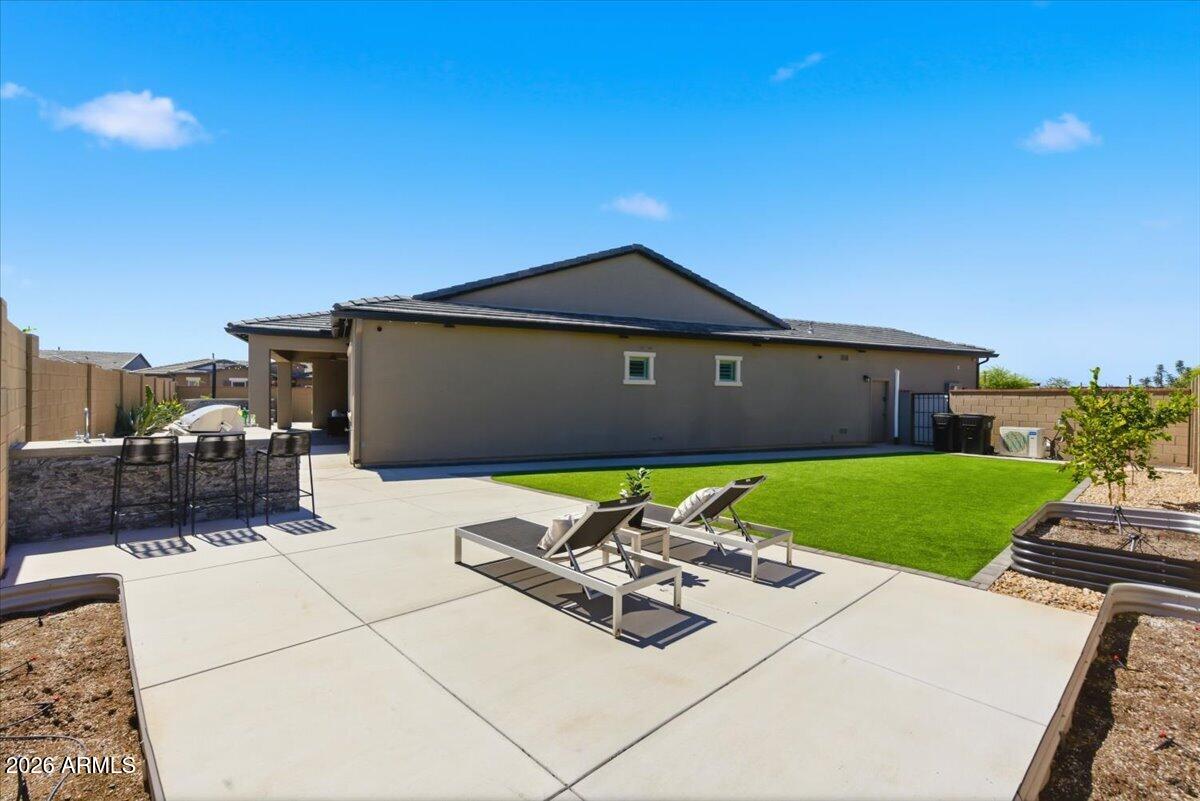 4553 South Raster Mesa, AZ 85212 - Photo 39 of 48 Side Backyard