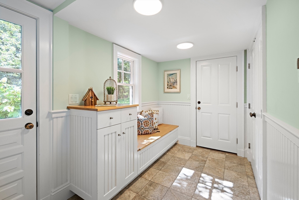 44 Ripley Hill Road Concord, MA 01742 - Photo 22 of 40