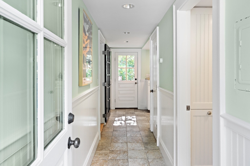 44 Ripley Hill Road Concord, MA 01742 - Photo 24 of 40 a bathroom with a tub shower and sink