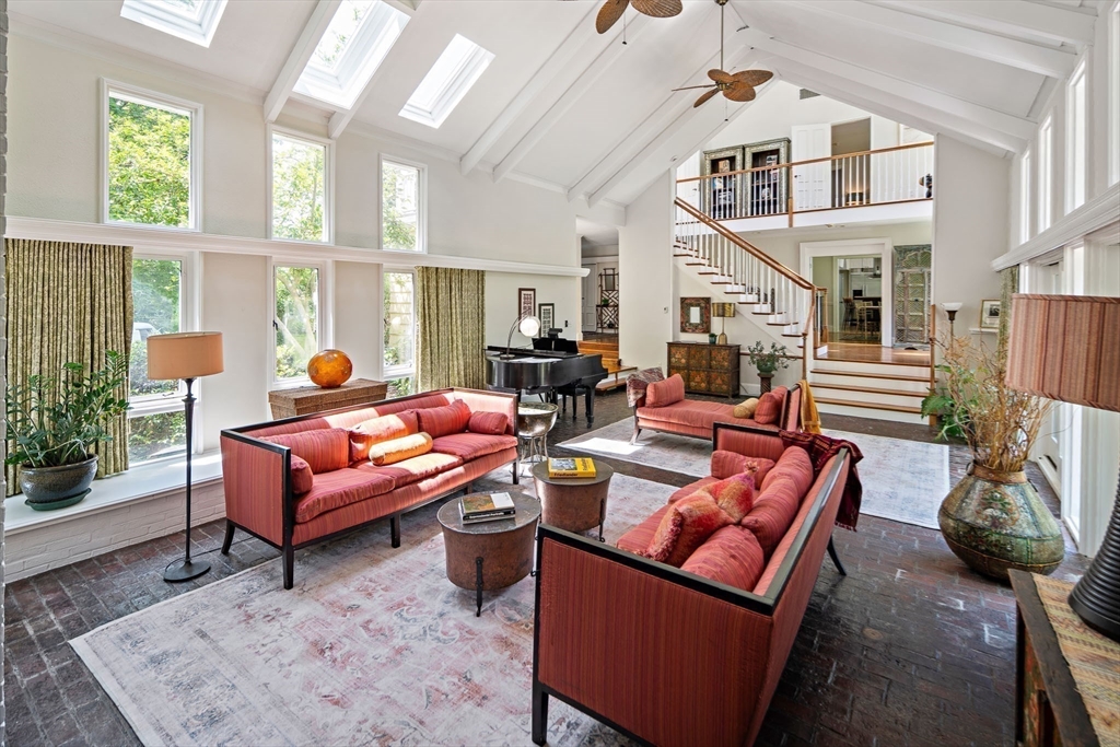 44 Ripley Hill Road Concord, MA 01742 - Photo 5 of 40