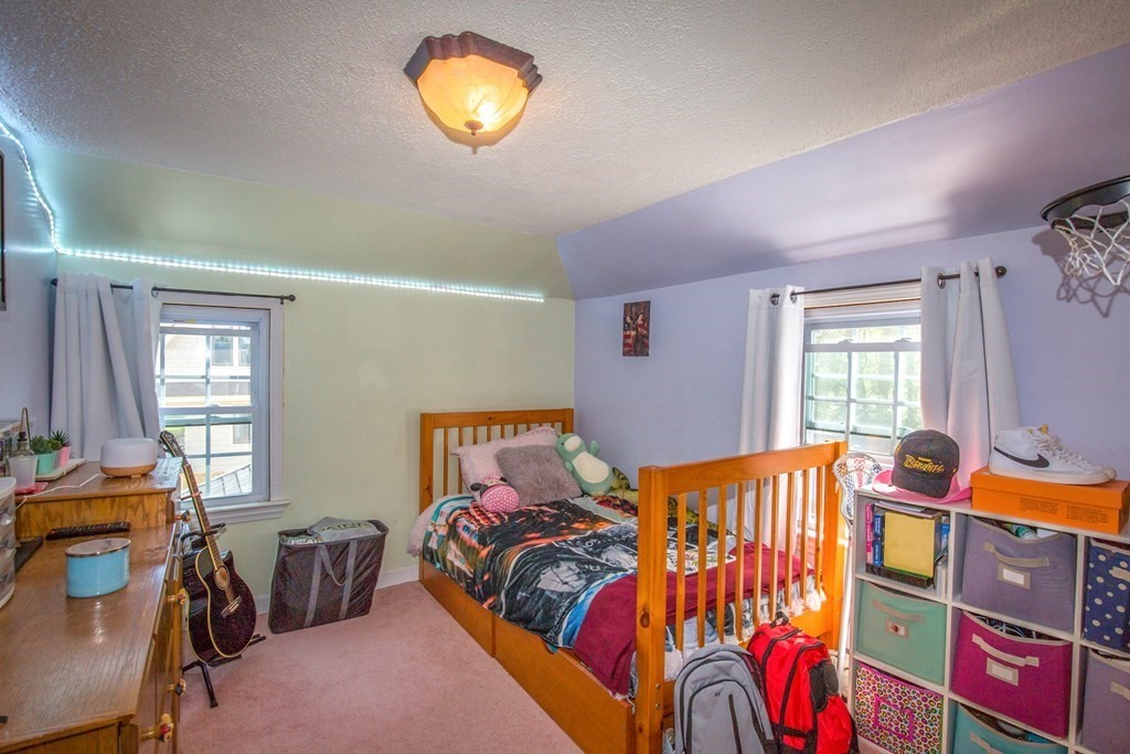 35 Bowles Park Springfield, MA 01104 - Photo 18 of 27 Gallery Image 18