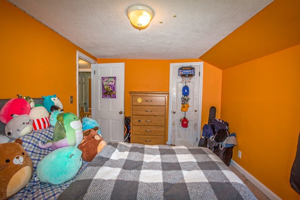35 Bowles Park Springfield, MA 01104 - Photo 20 of 27 Gallery Image 20