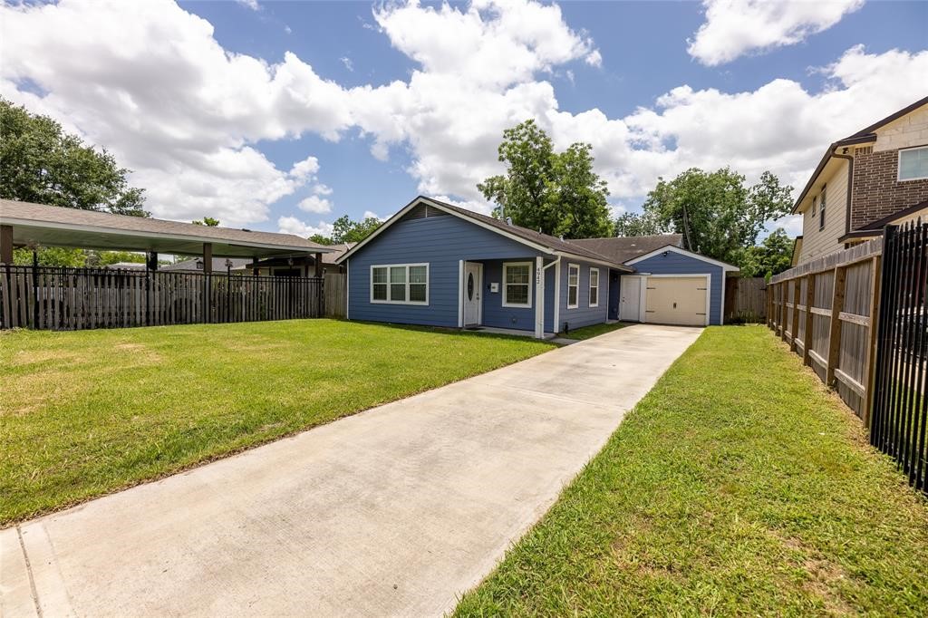 4942 Bataan Road Houston, TX 77033 - Photo 1 of 16