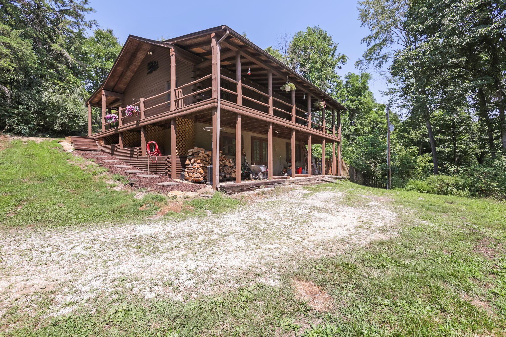 5595 Sheets Road Logan, OH 43138 - Photo 5 of 150 5-web-or-mls-LO5A0699