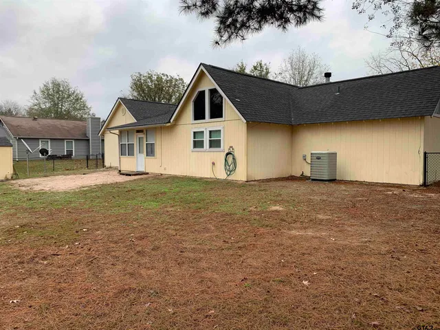 $240,000 | 399 Cimarron Trail, Holly Lake Ranch, TX 75765