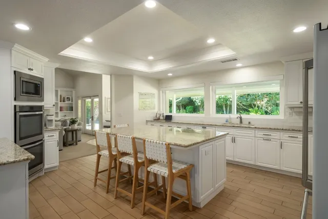 $899,000 | 7271 North Gentry Avenue, Fresno, CA 93711