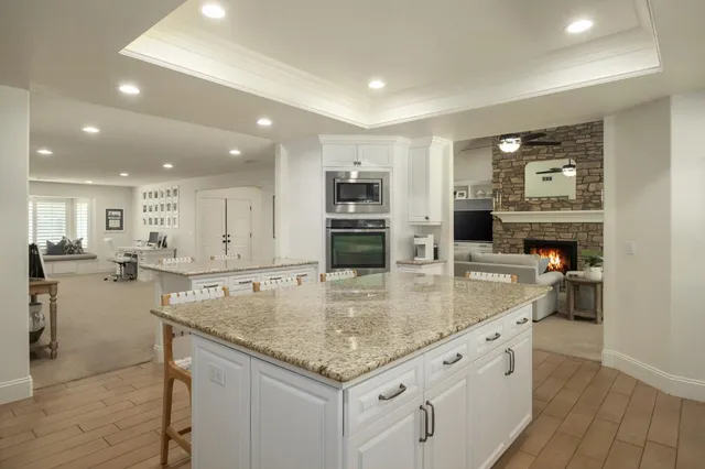 $899,000 | 7271 North Gentry Avenue, Fresno, CA 93711