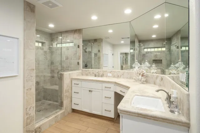 $899,000 | 7271 North Gentry Avenue, Fresno, CA 93711