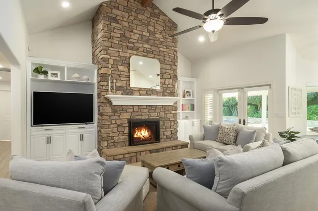 $899,000 | 7271 North Gentry Avenue, Fresno, CA 93711