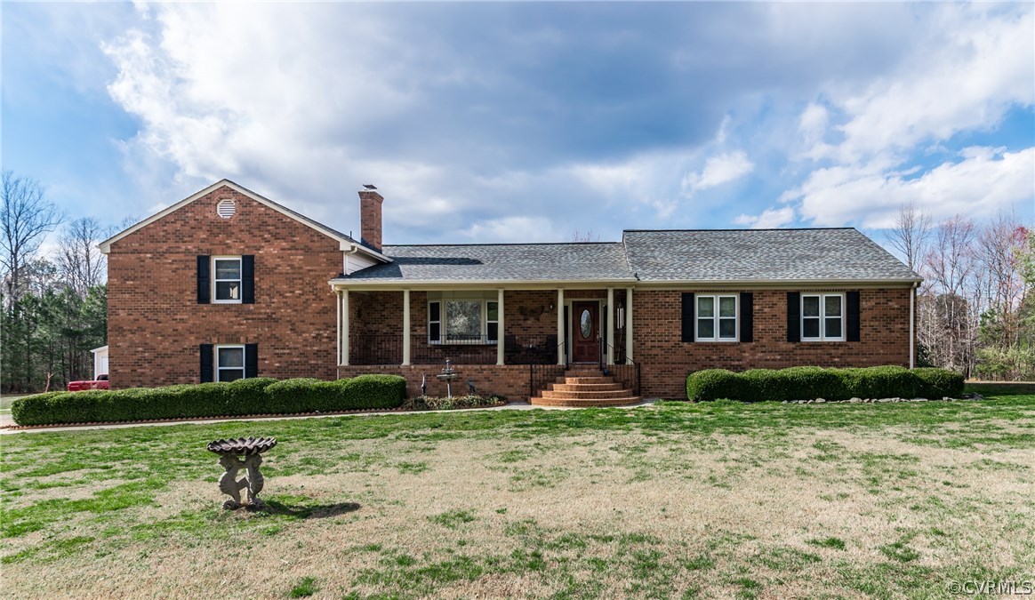 10623 River Road Chesterfield, VA 23838 - Photo 1 of 48 front view of a house with a yard