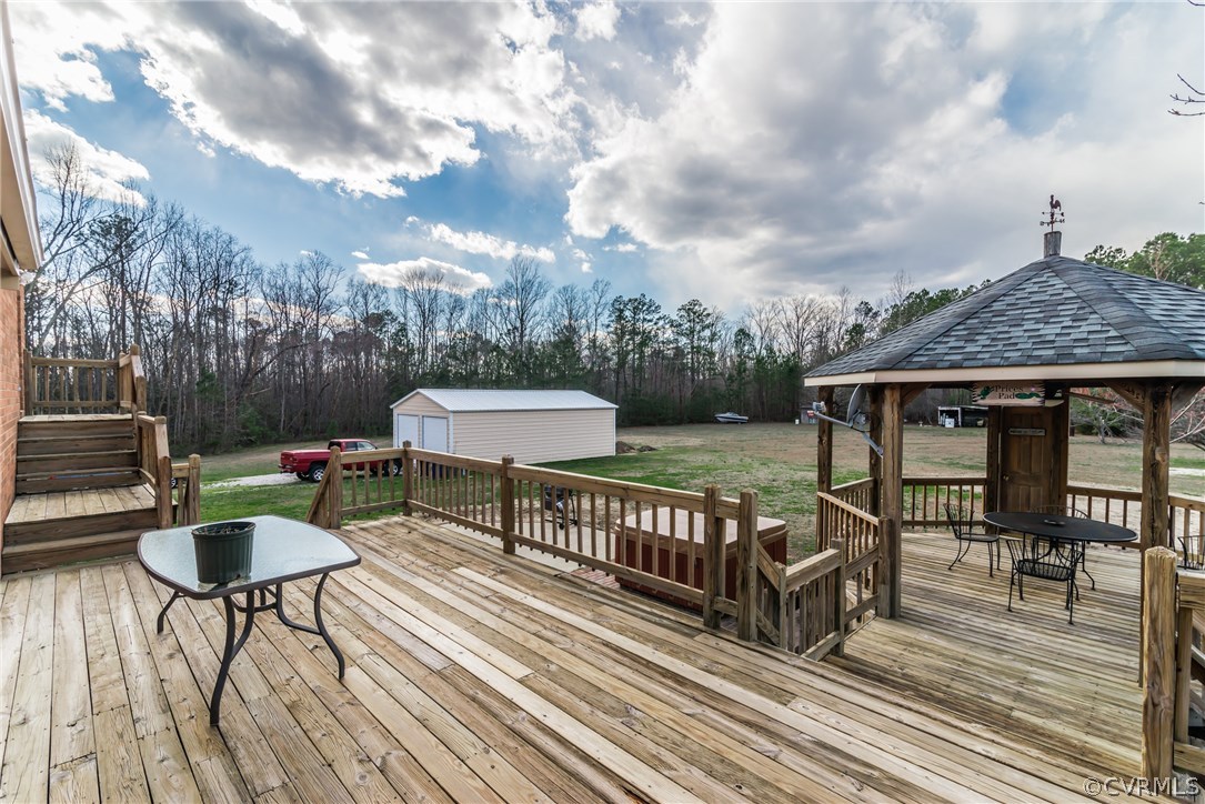10623 River Road Chesterfield, VA 23838 - Photo 45 of 48 a view of a chairs and table on the roof deck