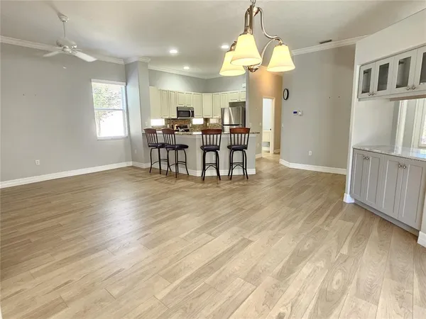 $4,000 | 330 Rio Terra, Venice, FL 34285