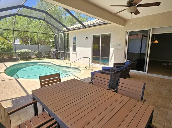 $4,000 | 330 Rio Terra, Venice, FL 34285