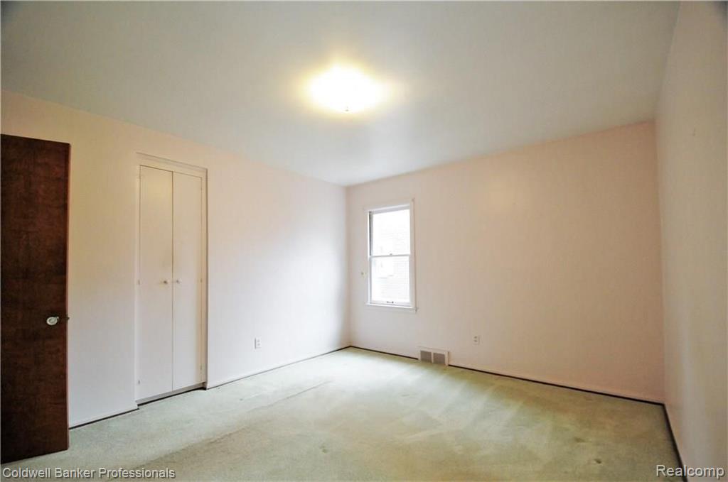 360 Ridgemont Road Grosse Pointe Farms, MI 48236 - Photo 20 of 43