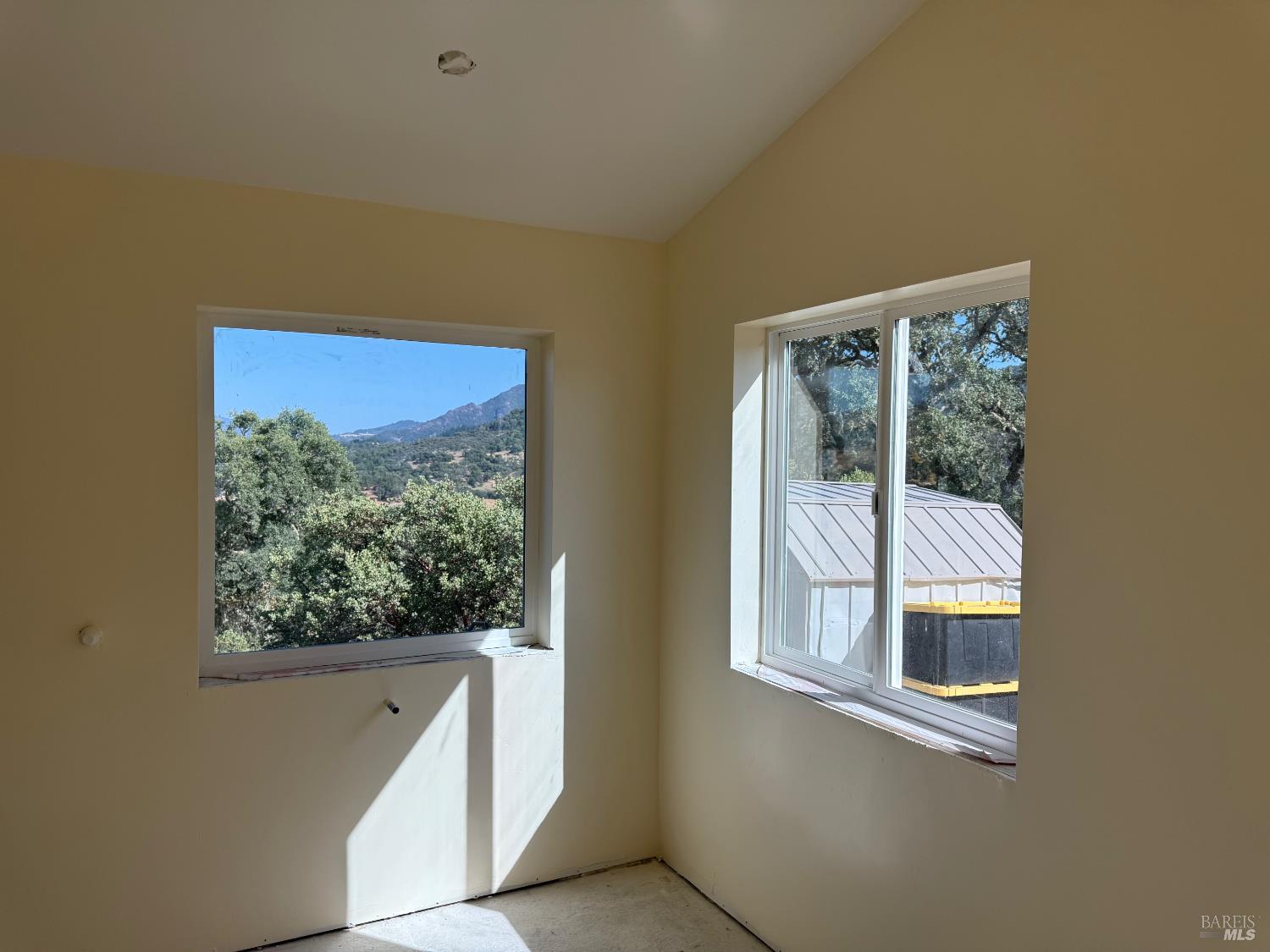 4520 Feliz Creek Road Hopland, CA 95449 - Photo 13 of 31