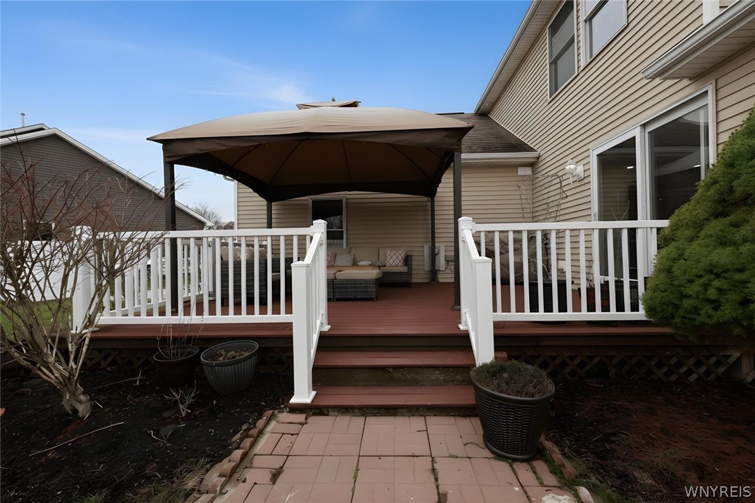 190 Sandpiper Lane Grand Island, NY 14072 - Photo 11 of 49