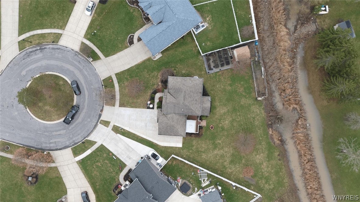 190 Sandpiper Lane Grand Island, NY 14072 - Photo 23 of 49