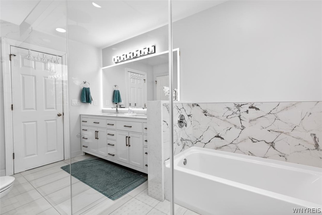 190 Sandpiper Lane Grand Island, NY 14072 - Photo 38 of 49