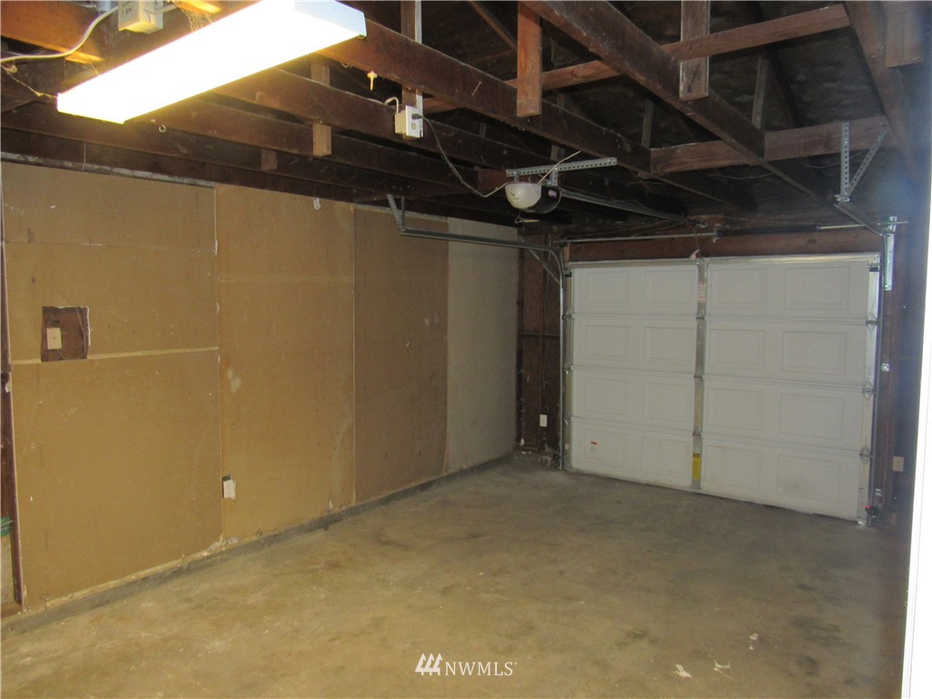 15925 53rd Place West Edmonds, WA 98026 - Photo 17 of 23 a view of utility room