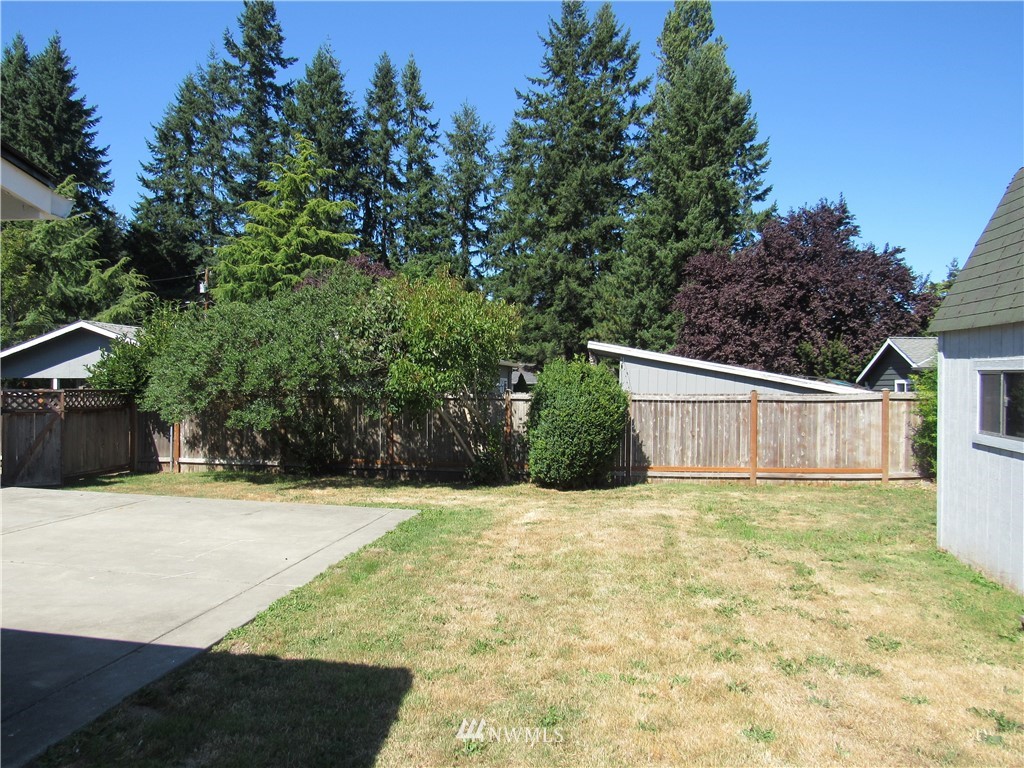 15925 53rd Place West Edmonds, WA 98026 - Photo 21 of 23 a view of an outdoor space and yard