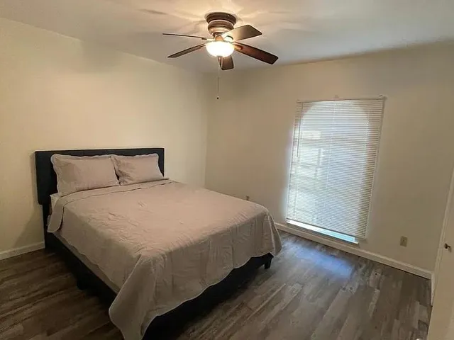 $2,500 | 3701 West Rochelle Road, Irving, TX 75062