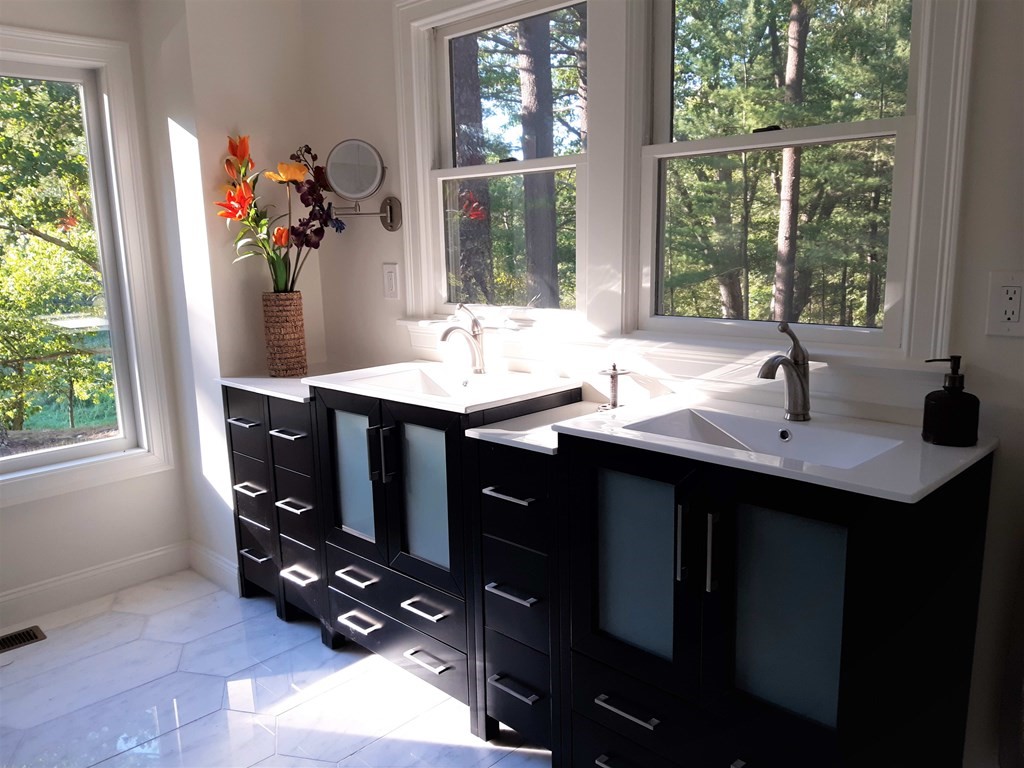 1 Perkins Road Middleton, MA 01949 - Photo 14 of 42 Gallery Image 14