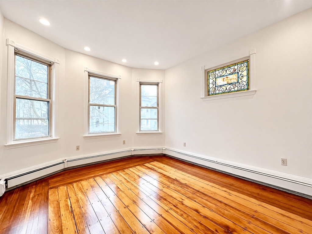20 Imrie Road, Unit 2 Boston, MA 02134 - Photo 2 of 10