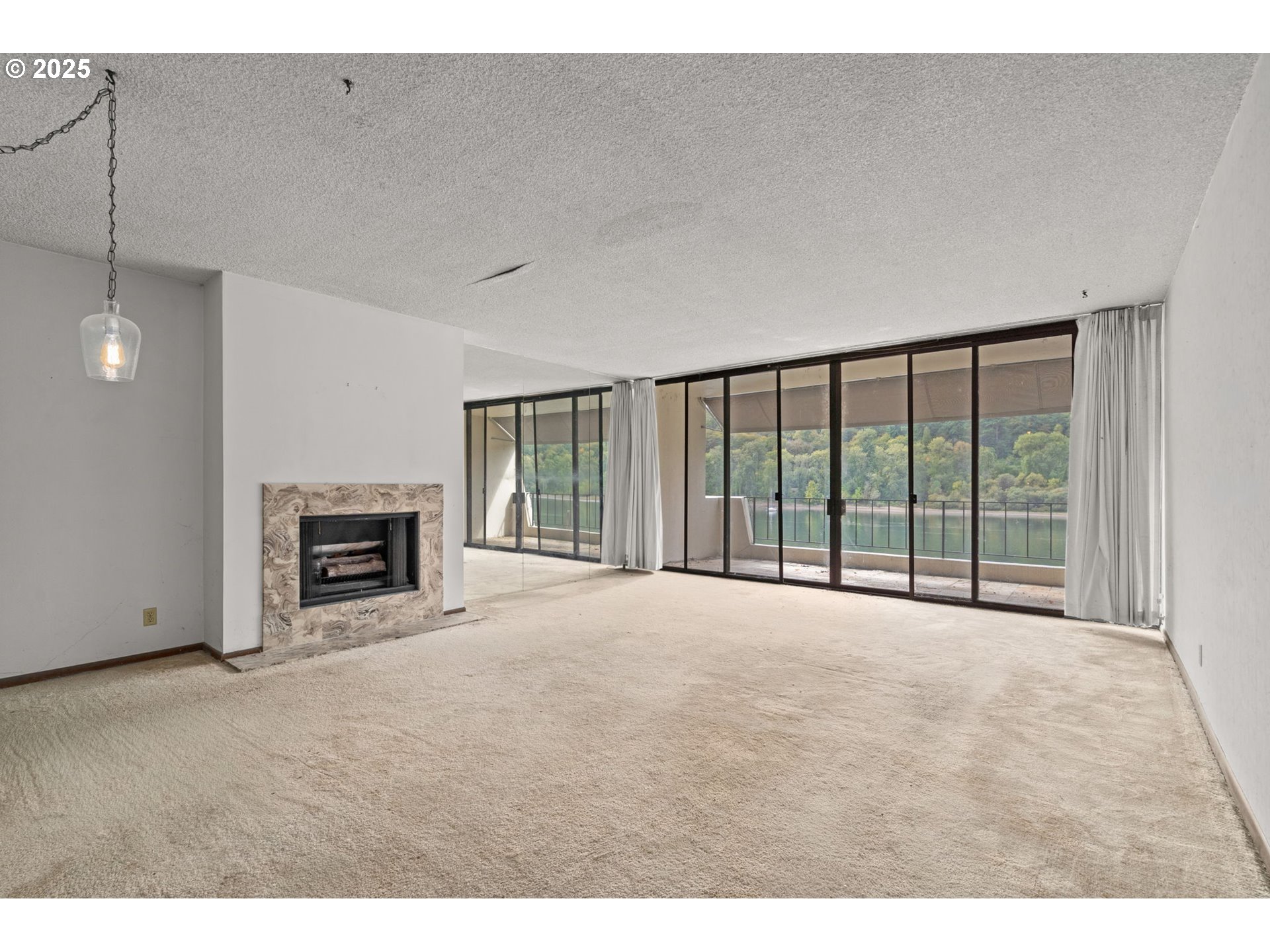 790 Southeast Webber Street, Unit 104 Portland, OR 97202 - Photo 5 of 19