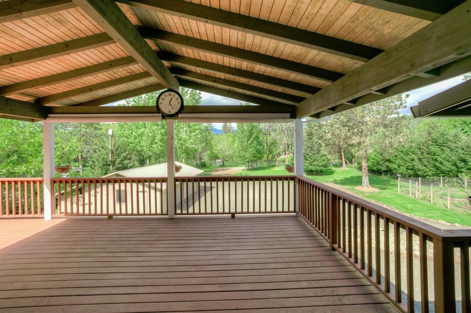 1065 Old Ferry Road Shady Cove, OR 97539 - Photo 27 of 35 Covered deck with River views