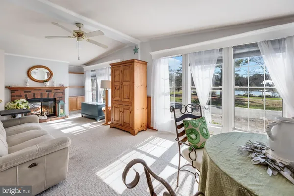 $199,900 | 33198 Lakeshore Circle, Millsboro, DE 19966