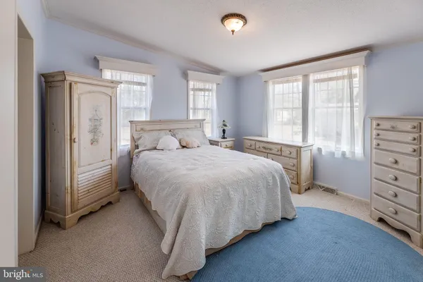 $199,900 | 33198 Lakeshore Circle, Millsboro, DE 19966