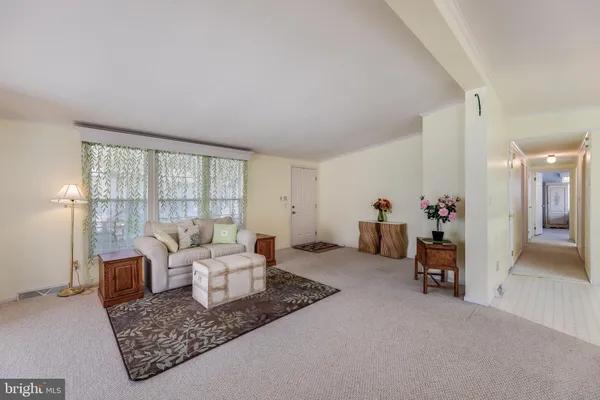 $199,900 | 33198 Lakeshore Circle, Millsboro, DE 19966