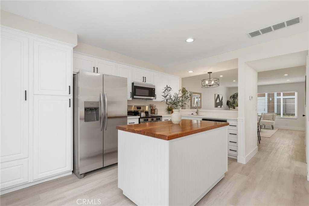 25885 Trabuco Road Lake Forest, CA 92630 - Photo 9 of 46