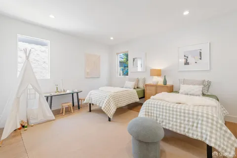 $1,995,000 | 2855 34th Avenue, San Francisco, CA 94116