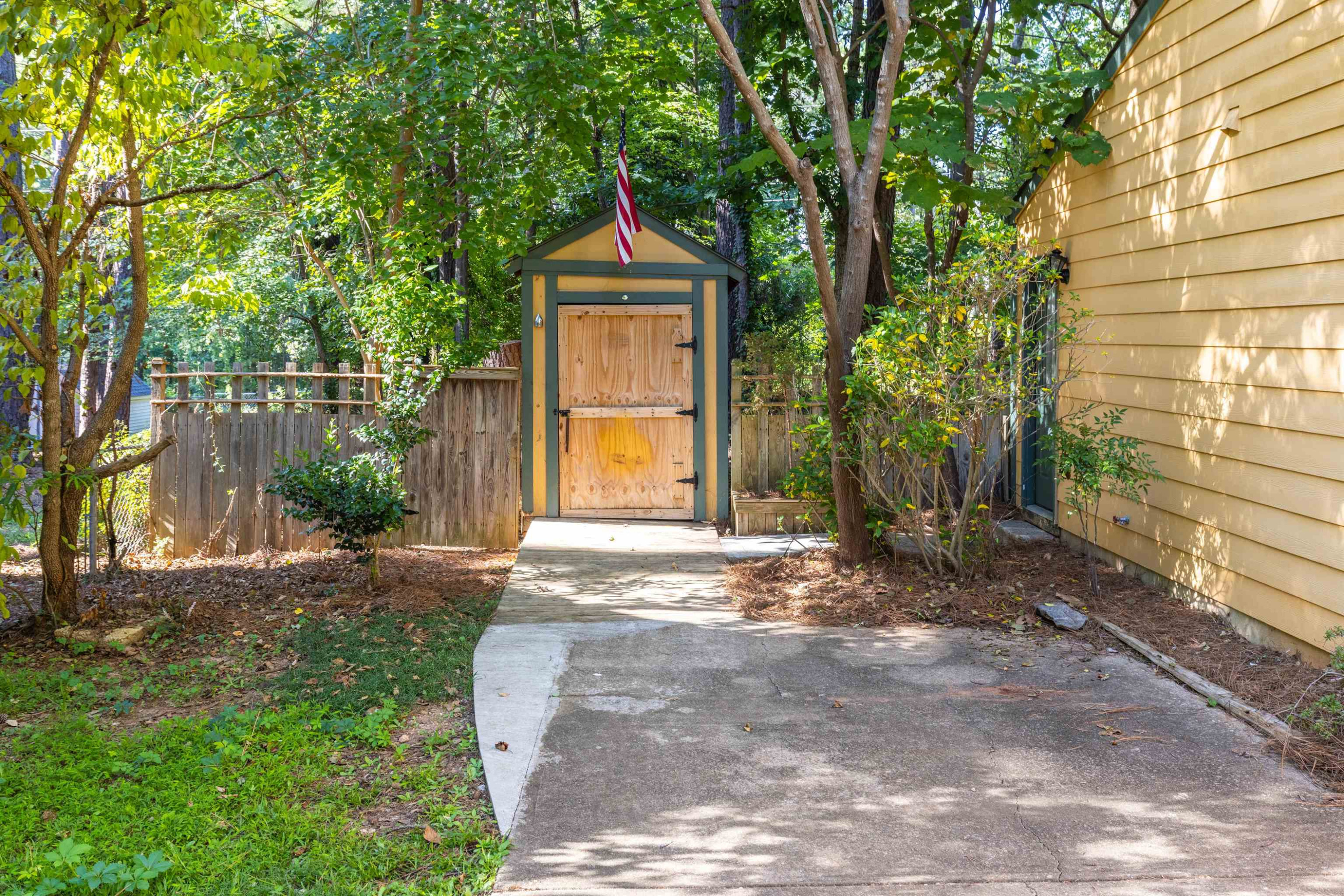 2116 Mariner Circle Raleigh, NC 27603 - Photo 4 of 42 Photo 4