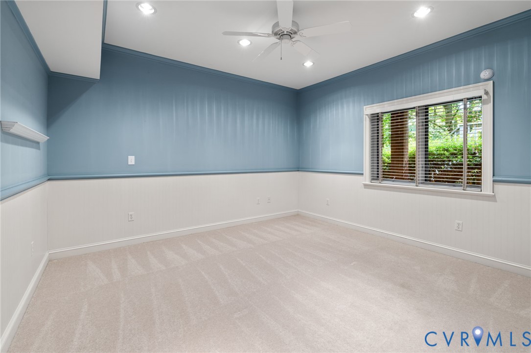 36 Dahlgren Road Richmond, VA 23238 - Photo 44 of 48 an empty room with a window
