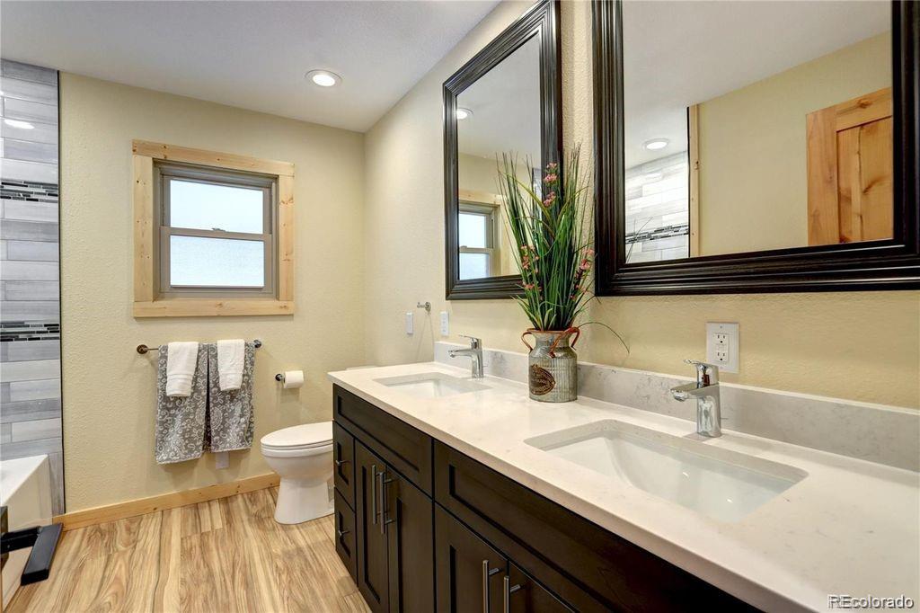 166 Cherokee Road Lyons, CO 80540 - Photo 20 of 33