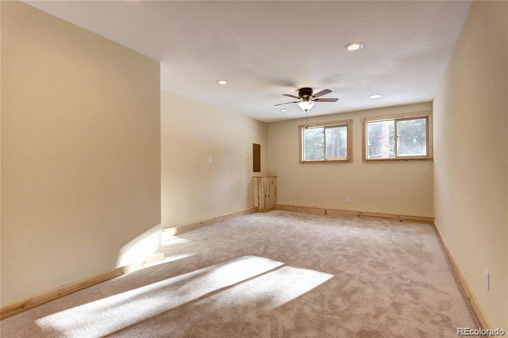 166 Cherokee Road Lyons, CO 80540 - Photo 24 of 33