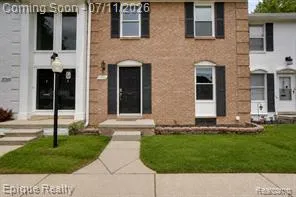 $210,000 | 37525 Charter Oaks Boulevard, Clinton Township, MI 48036