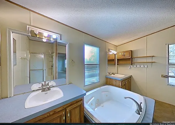 $325,000 | 141 County Road 786, Natalia, TX 78059