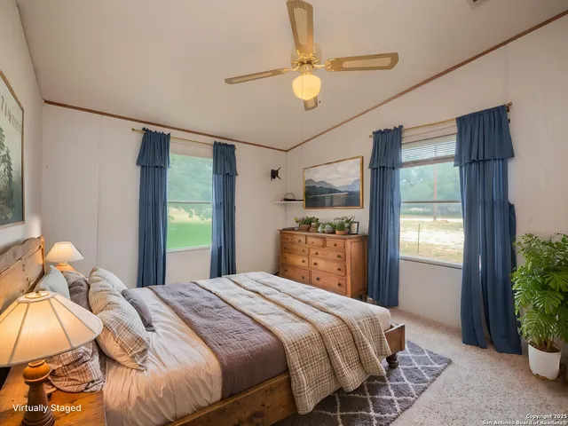 $365,000 | 141 County Road 786, Natalia, TX 78059