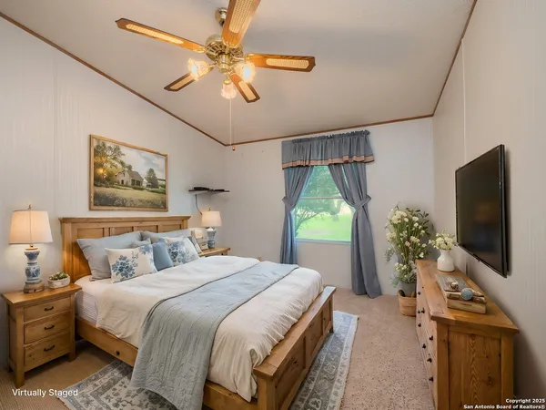 $325,000 | 141 County Road 786, Natalia, TX 78059